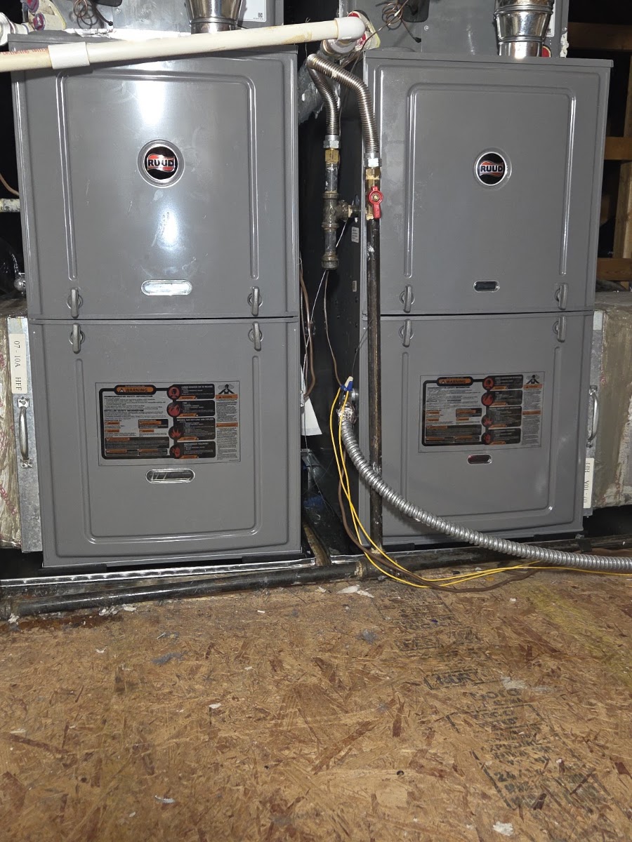 Twin gas furnaces installed by Hixon for a Braselton-area home